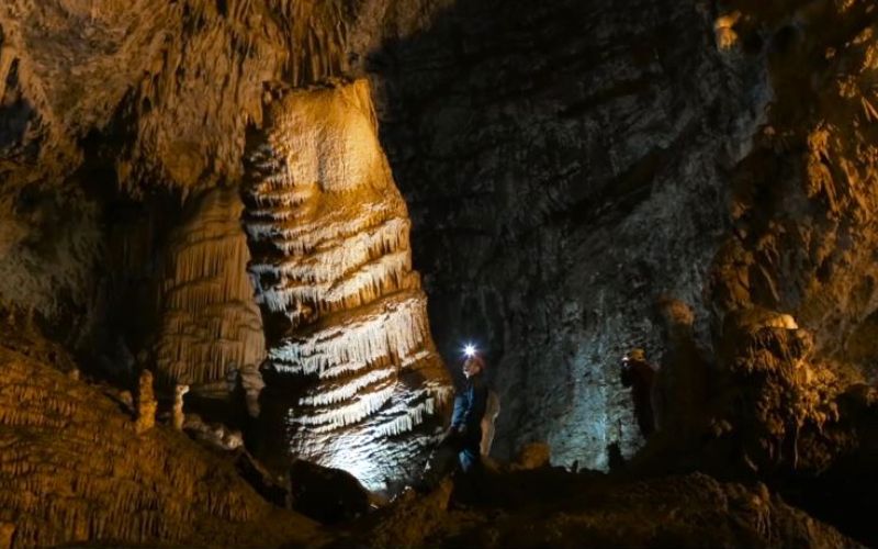 Hang động Jeita Grotto Lebanon