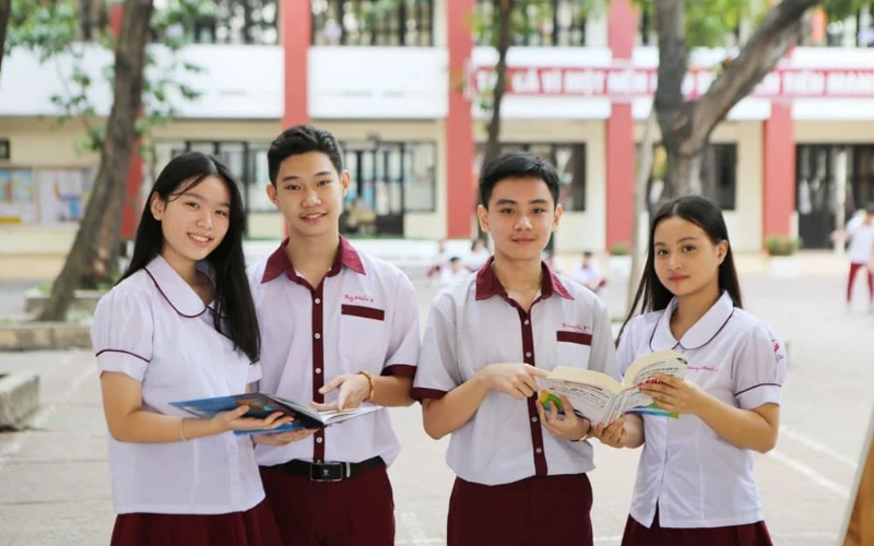 Ưu nhược điểm khi cho con học tại trường tư thục