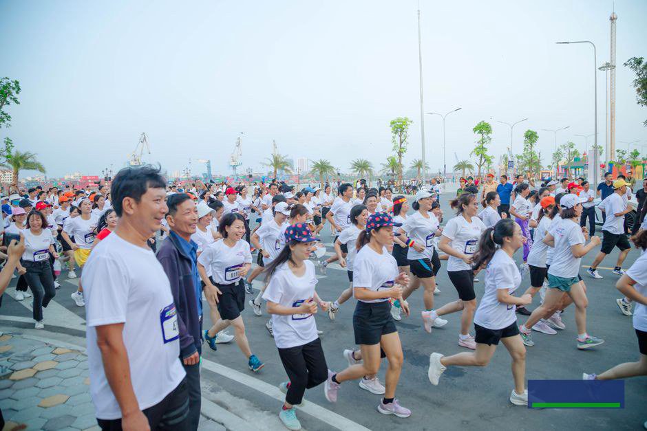Vì sao khâu nhân sự hay khiến cả hai bên mệt mỏi Vì sao khâu nhân sự hay khiến cả hai bên mệt mỏi
